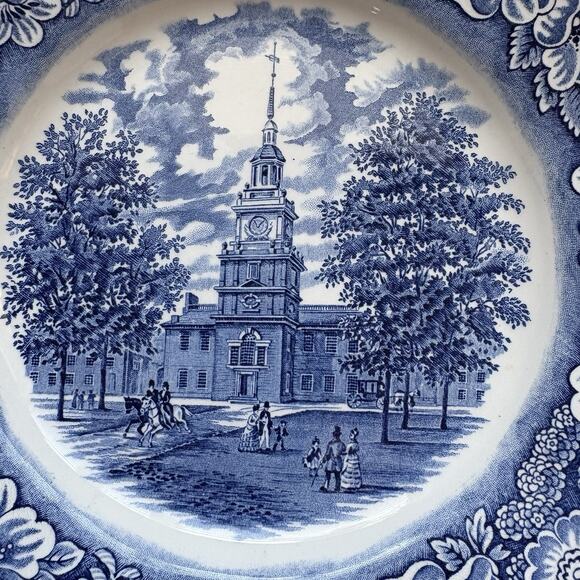 Liberty Blue 10” Dinner Plate Independence Hall American Bicentennial 1980s - Picture 2 of 7